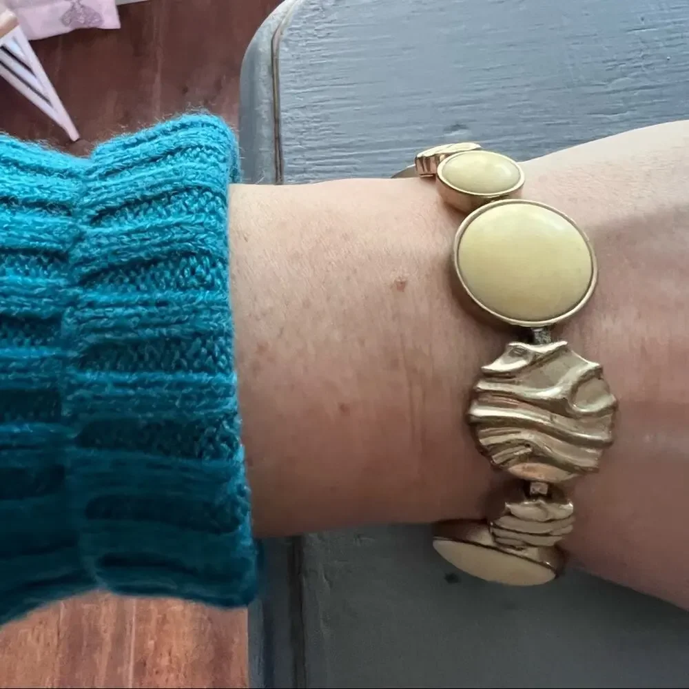 Kenneth Cole Toggle Bracelet